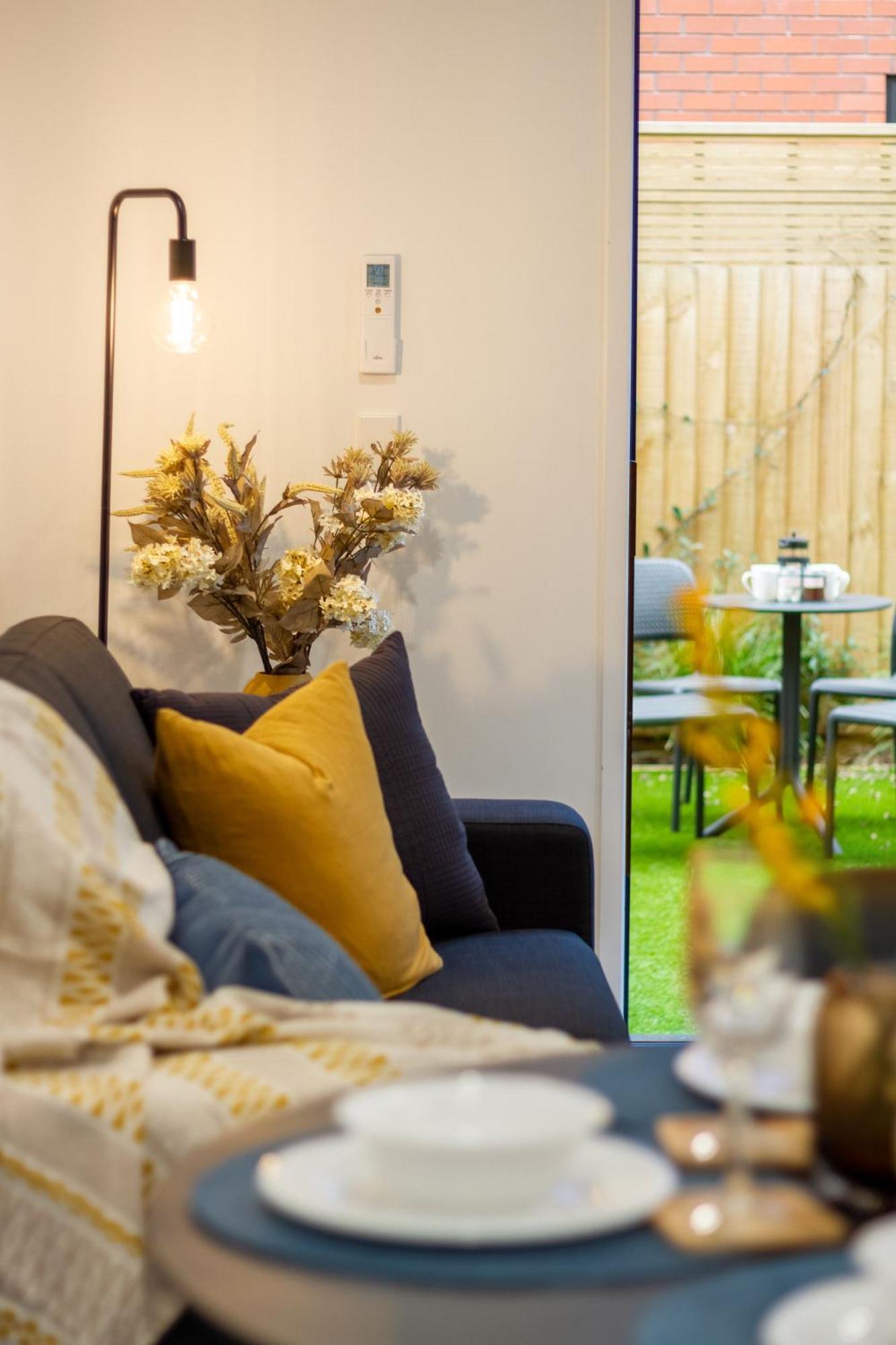 Executive Suite On Lichfield Street - 2 Bed 2 Bath Christchurch Exterior photo
